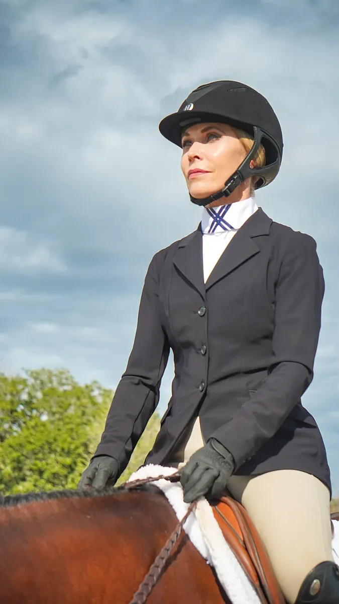 Equestrian — Close-Up
